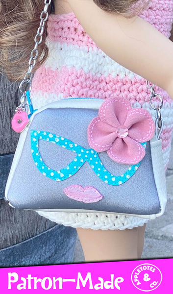Pretty Little Face Bag Sewing Pattern for 18 Inch Dolls