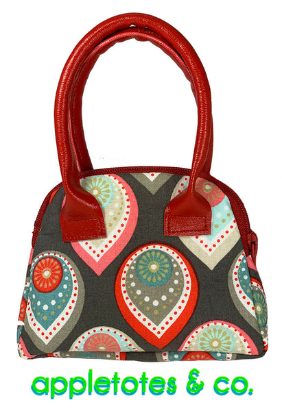 Charlotte Handbag Sewing Pattern for 18 Inch Dolls