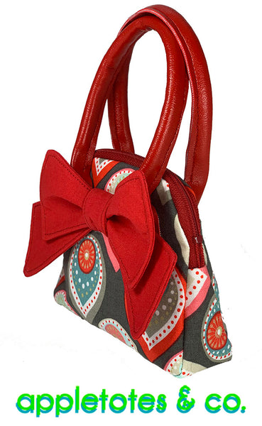 Charlotte Handbag Sewing Pattern for 18 Inch Dolls