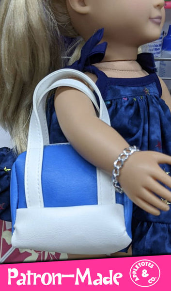 Hamptons Travel Bag Sewing Pattern for 18 Inch Dolls
