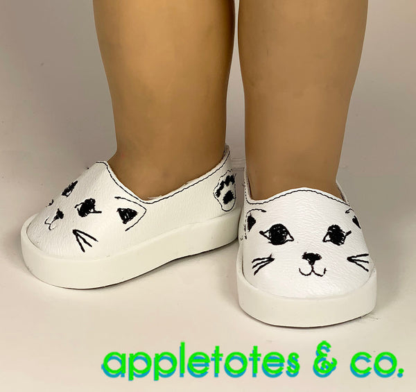 Cat Face and Paws Flats ITH Embroidery Pattern for 18 Inch Dolls